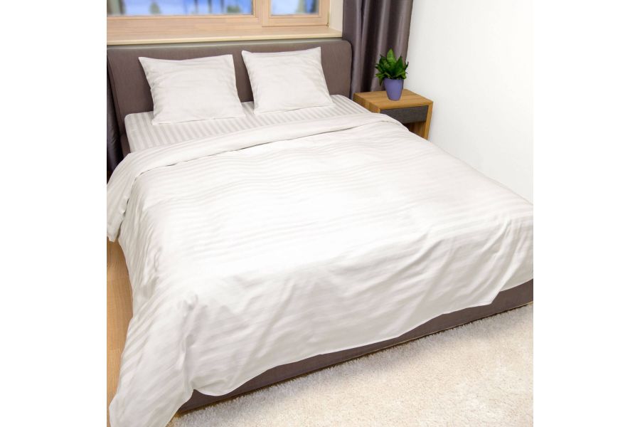 Voodipesu komplekt Valge Triip